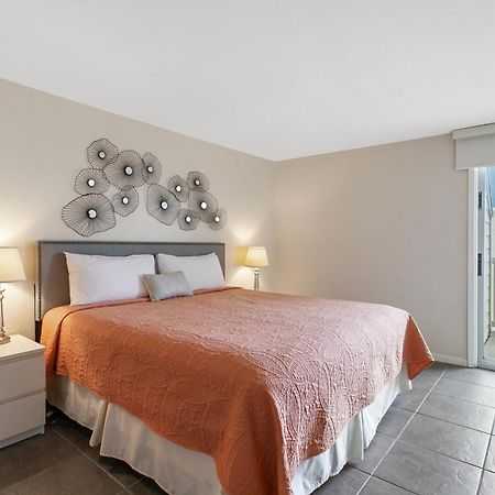 جنوب جزيرة بادري Steps To The Pool & Beach Beautiful Beachfront Resort, Shared Pools المظهر الخارجي الصورة